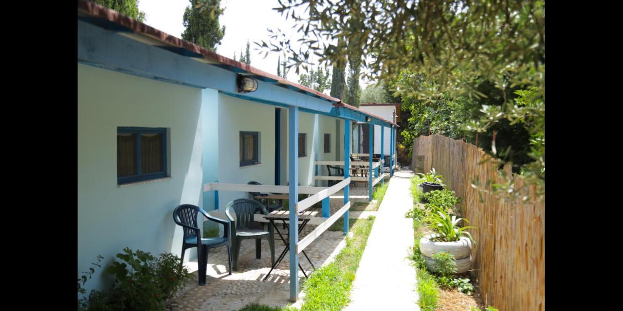 Glamping Rooms At The Sea Turtle Dhërmi Εξωτερικό φωτογραφία